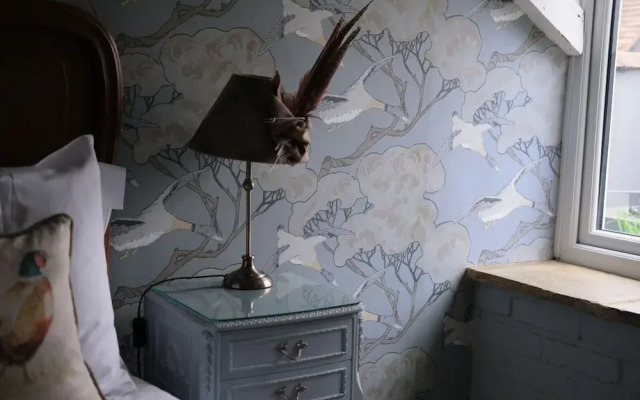 The Crown Inn Dial Post