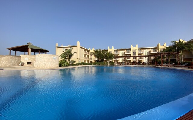 Aparthotel Tropical