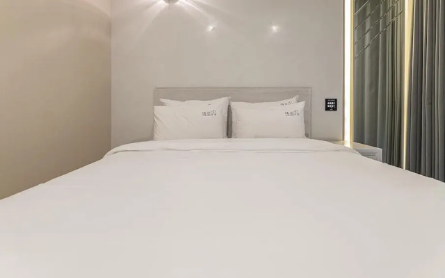 Jeju Maru Hotel & Cafe