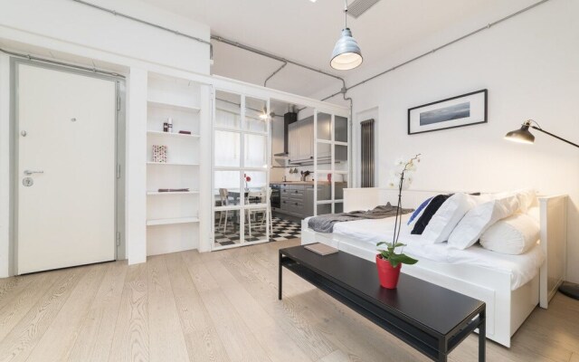 Cosy Modern Studio Flat Close to Metro Piramide