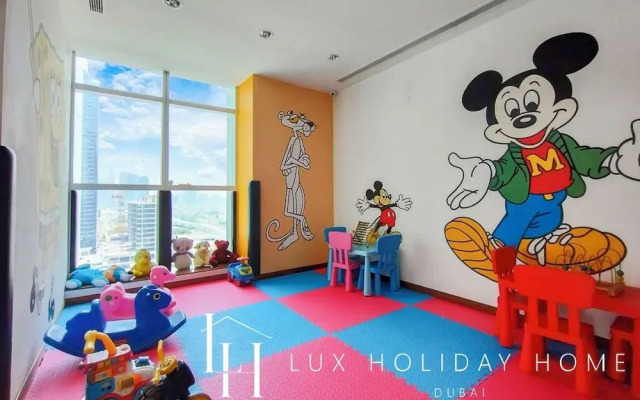 LUX The Bonnington JLT Suite