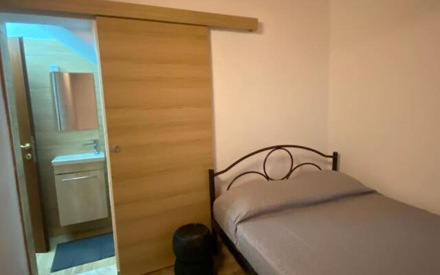 Private Beach Front Maisonette 3 Bedroom Mikiverna
