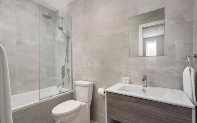 Bakan - Palais des Congres