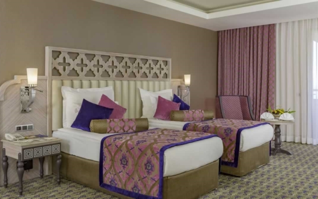 Royal Alhambra Palace – All Inclusive