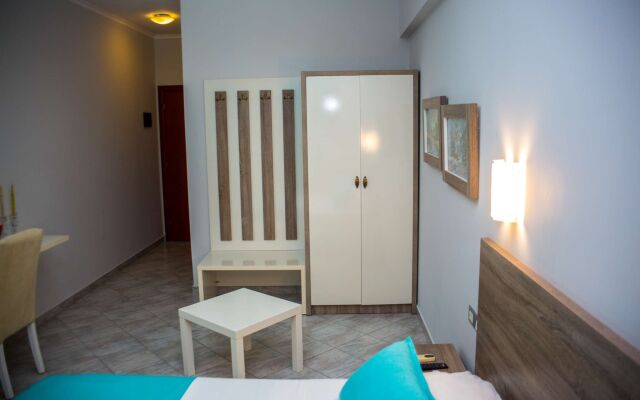 Hotel Oasis