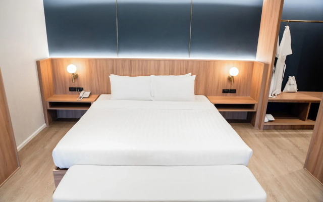 Sirin Hotel & Resident (SHA Extra Plus)