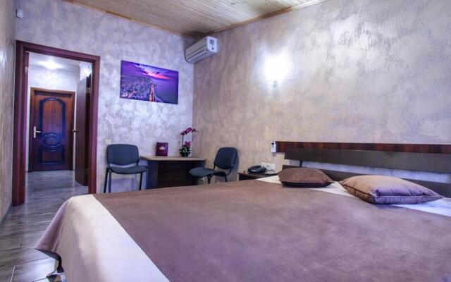 Fortuna Hotel