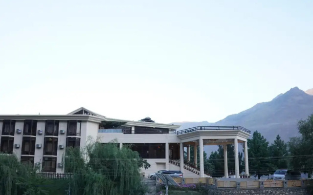Hunza Darbar Hotel