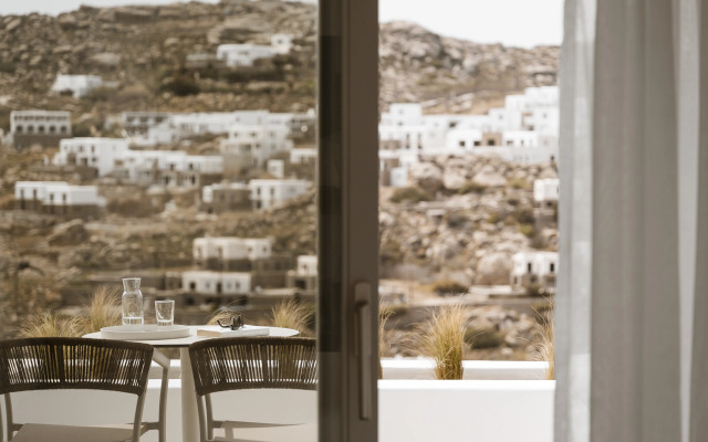 Mykonos Flow - Super Paradise