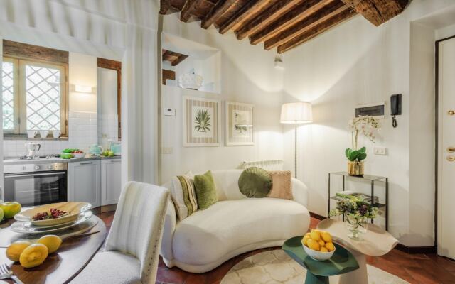 Casa Genny in Lucca With 1 Bedrooms and 1 Bathrooms