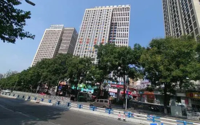 Chongqing Quantian Homestay (Xinan Zhengfa Daxue)