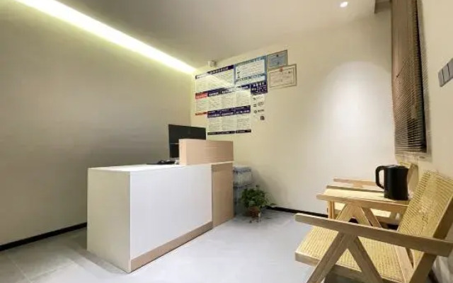 Gudu Liangshe B&B (Luoyi Ancient City Cross Street Branch)