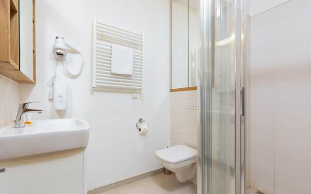 Wolska Deluxe Studio Apartment