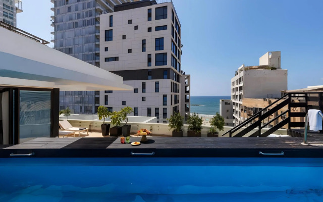 Brown Beach House by Brown Hotels