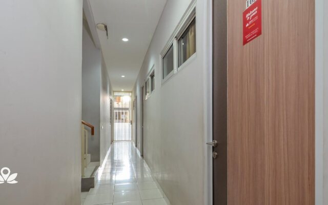 Griya Rasuna by Zen Rooms