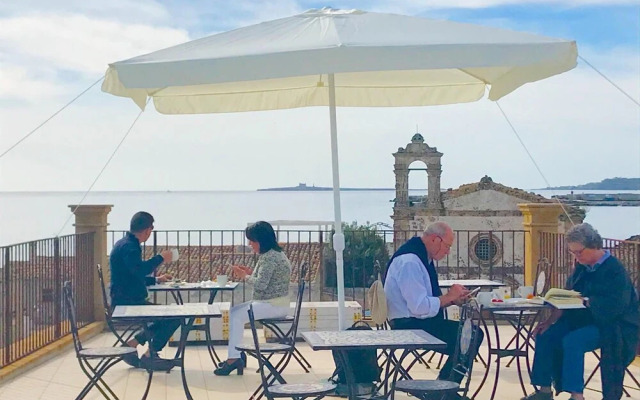 Regina Margherita B&B