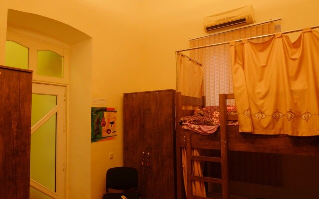 Hostel 124