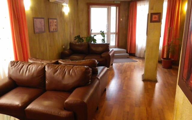 Palitra Family Hotel