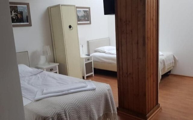 Nonna Mia Hotel