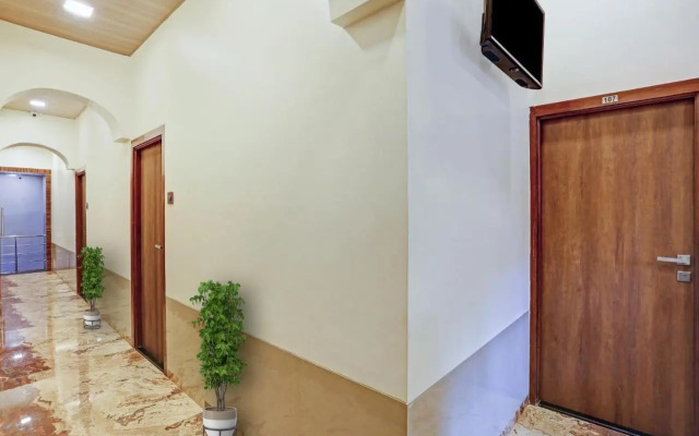 OYO 80514 Malali Residency