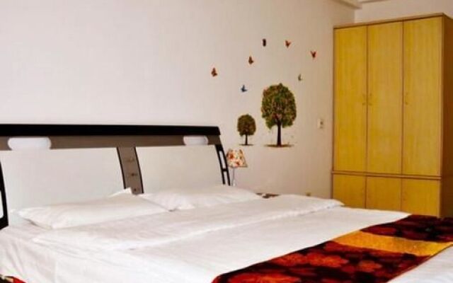 Xi'an Zhonglou Qinyun Apartment Hotel