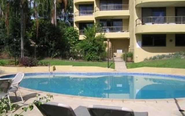 Panaview Court
