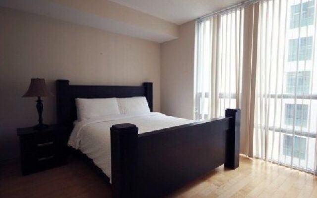 WhiteHall Suites - 20 Bluejays Way