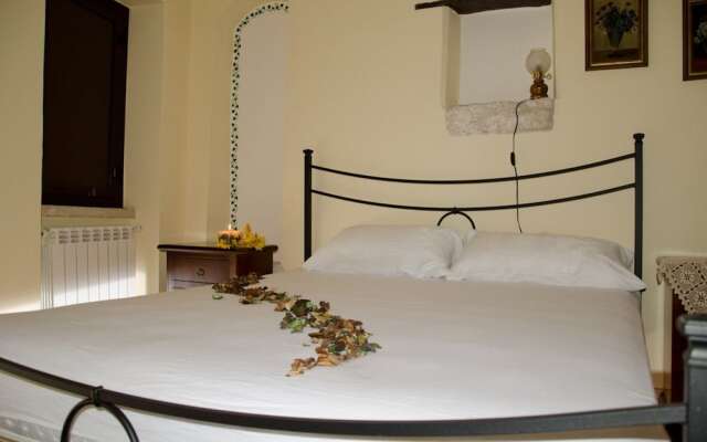 La Torre a Castelnuovoparano