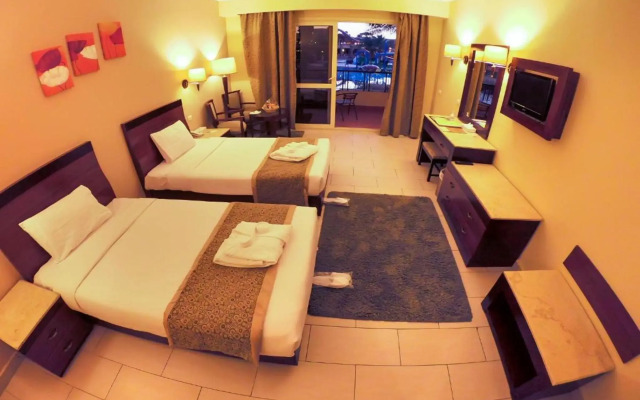 Regency Plaza Aqua Park & SPA