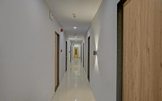 Itsy Hotels Natasha, Vesu, Surat