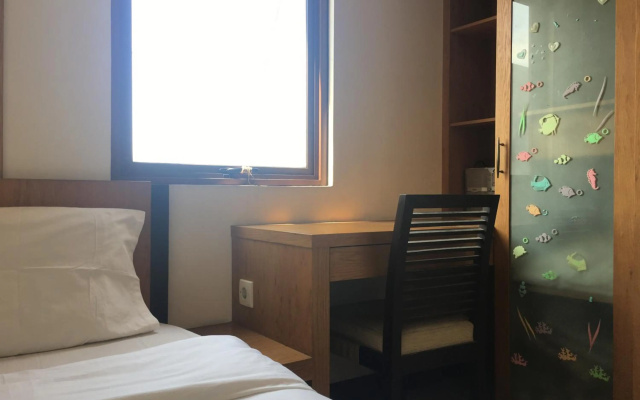 Youre at - The Majesty Apartment – Guest Rooms – Bandung