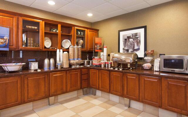 Hampton Inn & Suites Addison