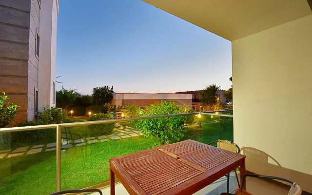 Royal Palm Residence