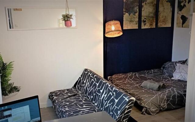 STUDIO 12 calme à Valadon