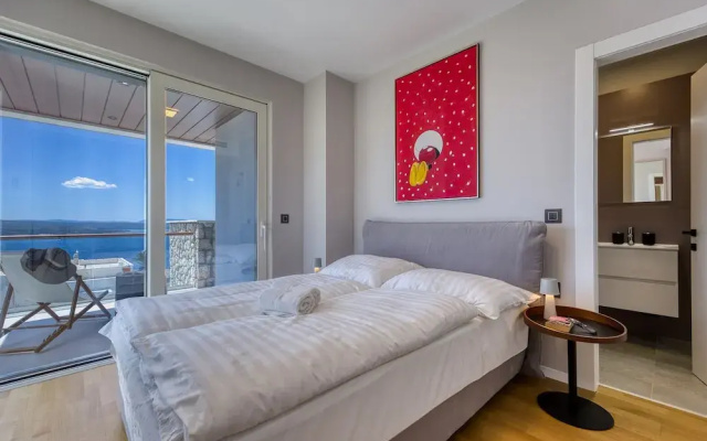 Luxury Seaview Villa Rosciola