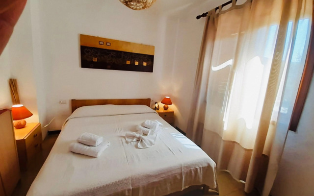 Baia de Bahas - Apartments