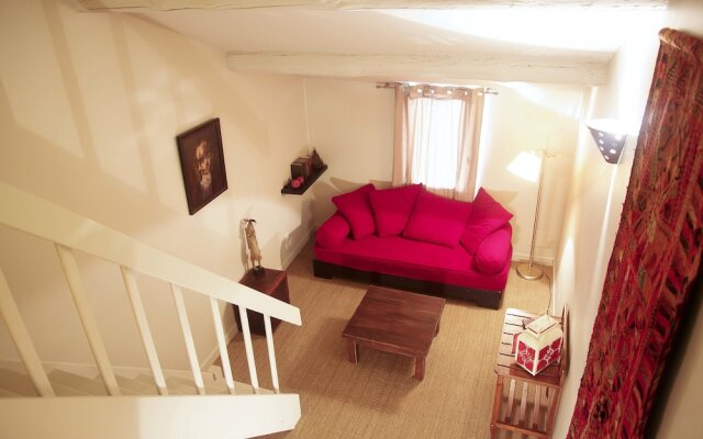 La Maison de Noemie – Maison Entiere