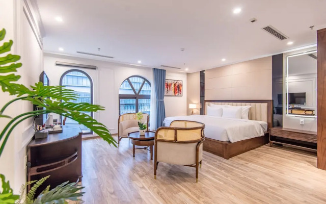 Reyna Luxury Hotel