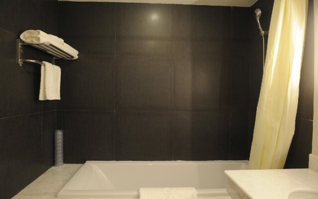 Sai Gon Vinh Long Hotel