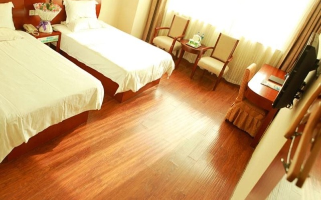 GreenTree Inn Shanghai Songjiang University City New Songjiang Road Express Hotel – Guest Rooms – Shanghai