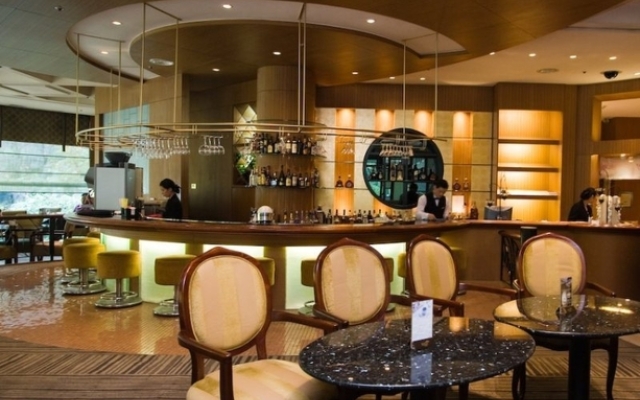 Ellui Hotel