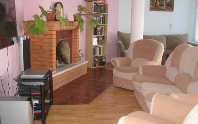 Akvarel Guest House