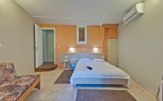 Rouda Bay Hotel