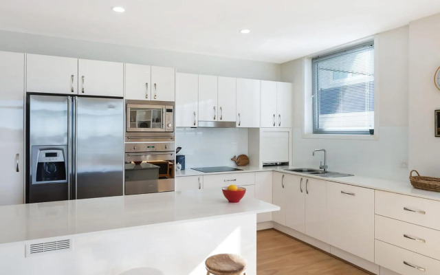 Wharf Apartment Unit 7