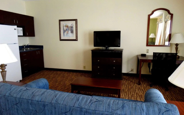 Comfort Inn & Suites