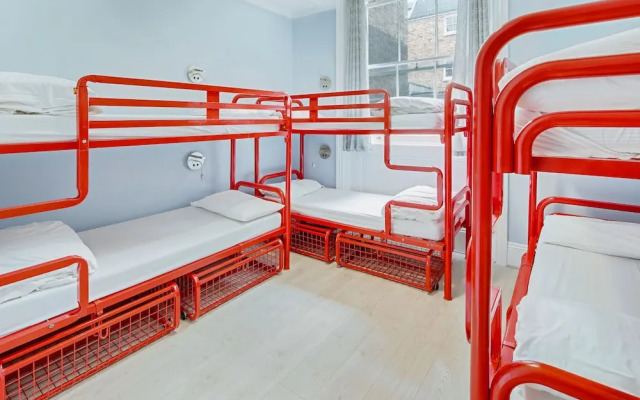 Astor Kensington Hostel