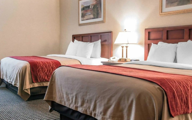 Wingate by Wyndham Livonia