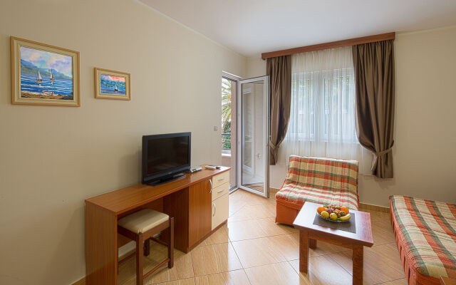 Petrovac Holiday Apartments