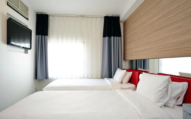 Comfort Inn Naha Tomari Port
