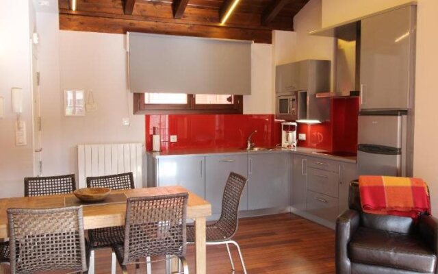 Apartamentos Turísticos Ezcaray